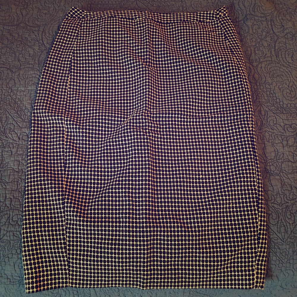 Black & White Pencil Skirt